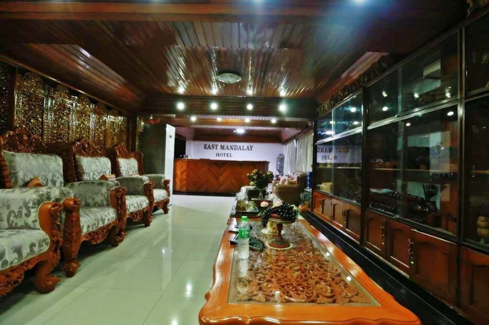Myit Sone Hotel Mandalay Exterior photo